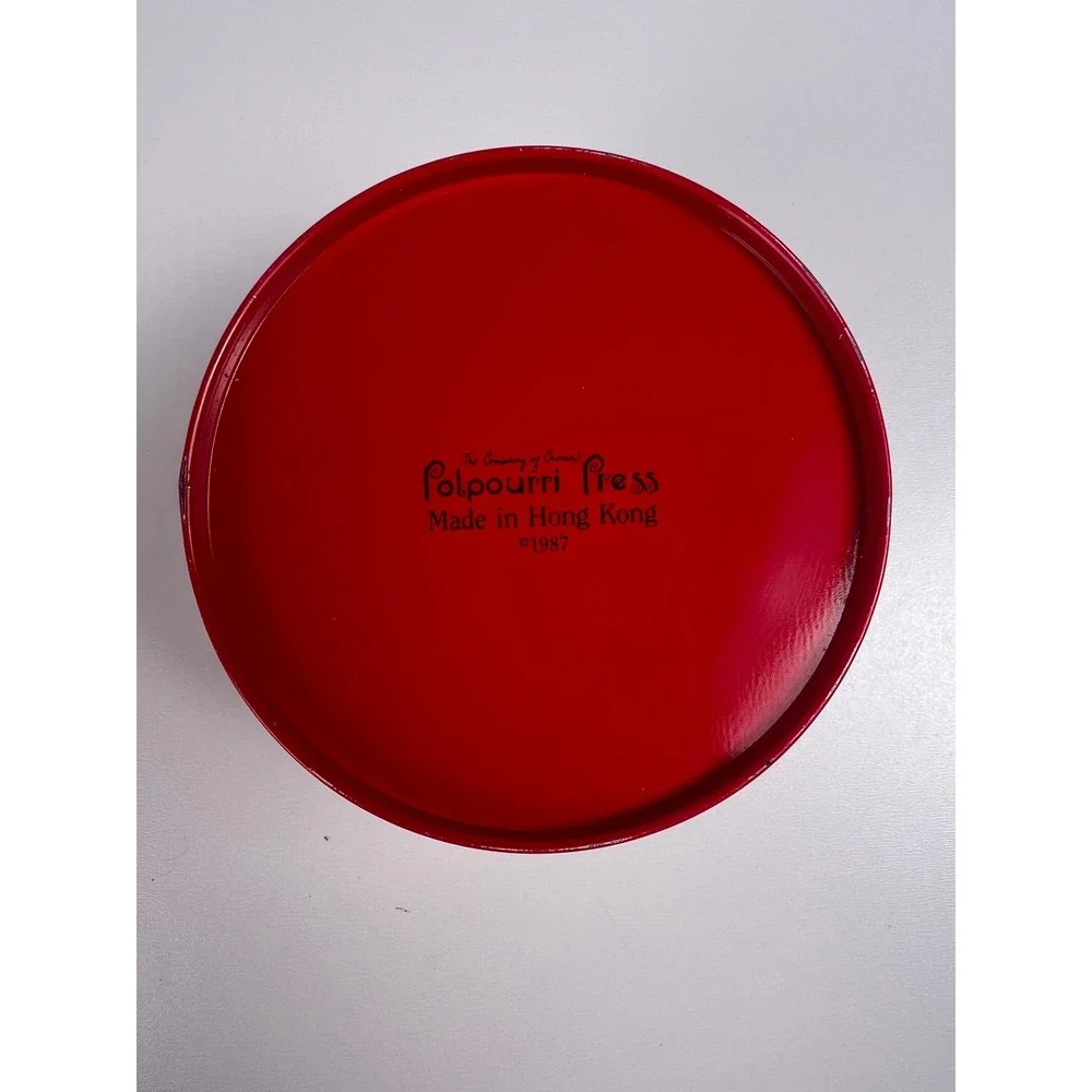 Potpourri Press Round Tin Red Green Bow‎ 1987 Paper Coasters Made in Hong Kong